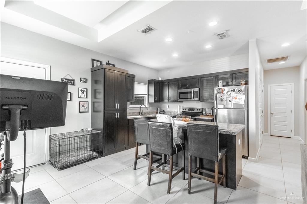 Photo 3 of 2908 Javalina Avenue #4