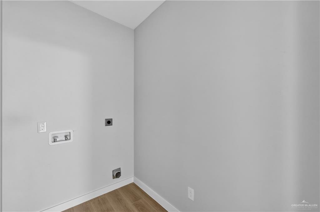 Photo 19 of 3525 Diamondhead Avenue
