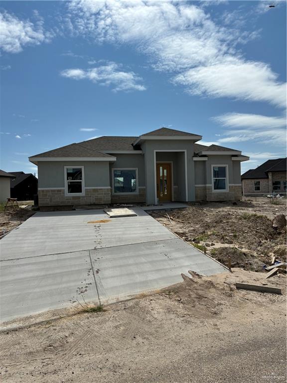 Photo 1 of 2956 Rio Red Circle Road, Edinburg