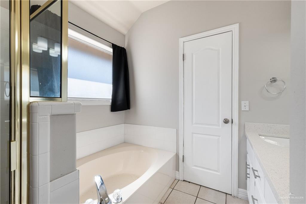 Photo 19 of 4605 Hackberry Avenue