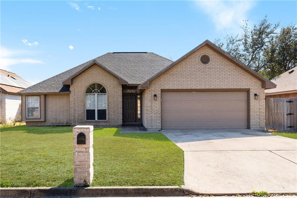 Photo 2 of 4605 Hackberry Avenue