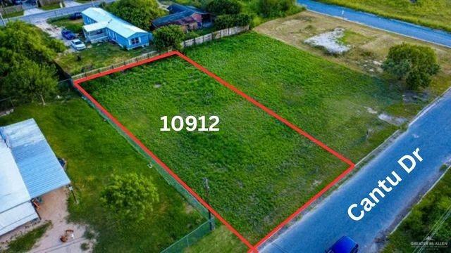 Photo 2 of 10912 Cantu Drive