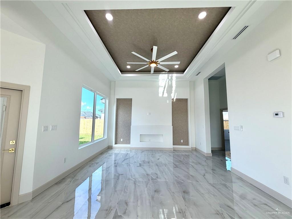 Photo 3 of 1008 Corales Street