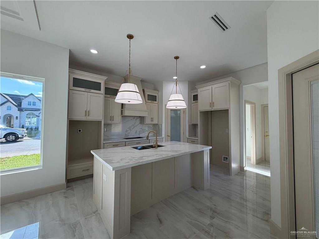 Photo 7 of 1008 Corales Street