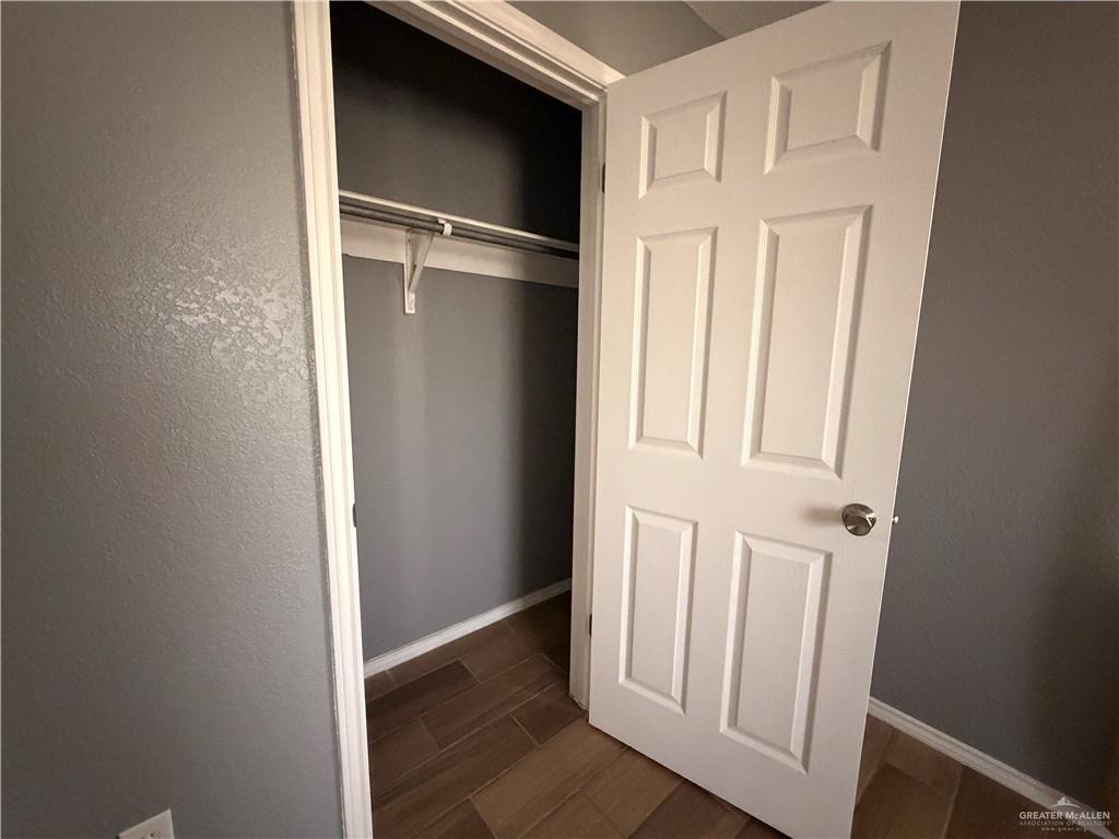 Photo 3 of 1419 Stubbs Street