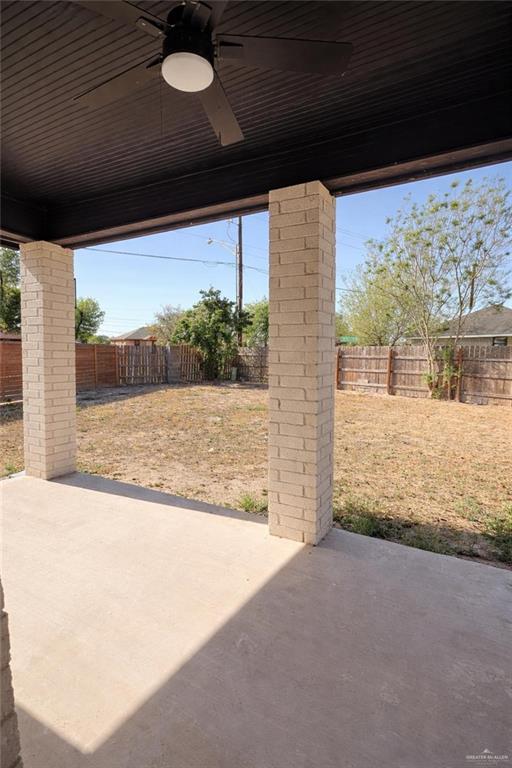 Photo 18 of 2809 Los Pinos Lane