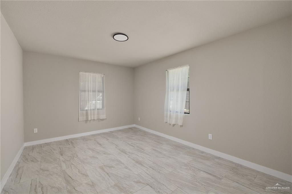 Photo 5 of 805 Pammy Circle