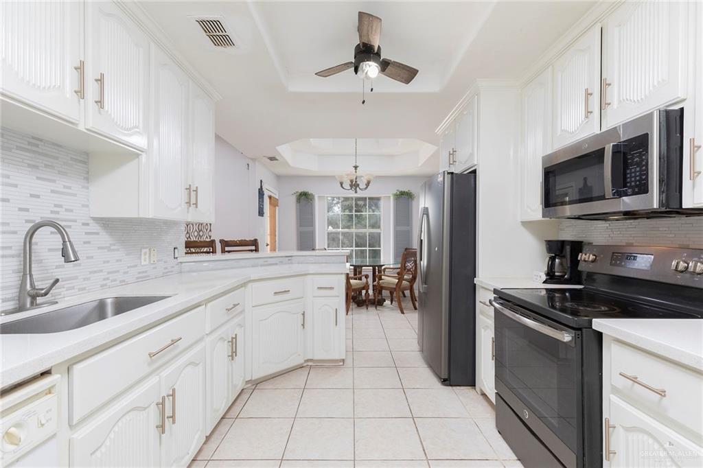 Photo 10 of 1904 Bald Cypress Drive