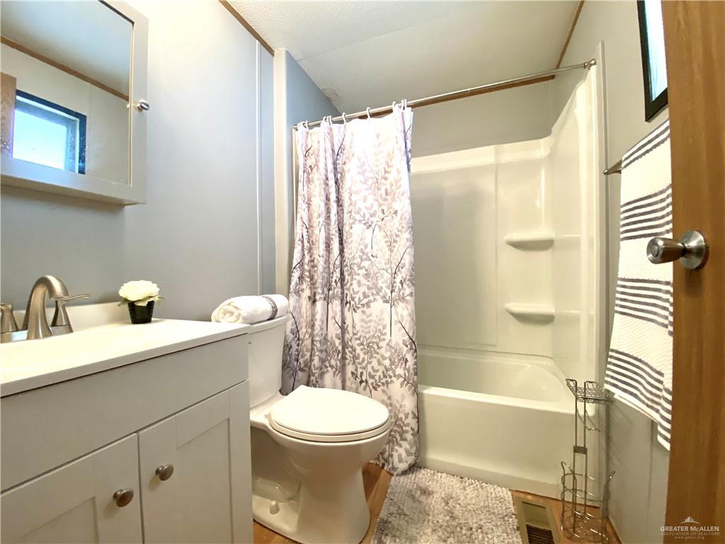 Photo 17 of 7219 Monroe Street