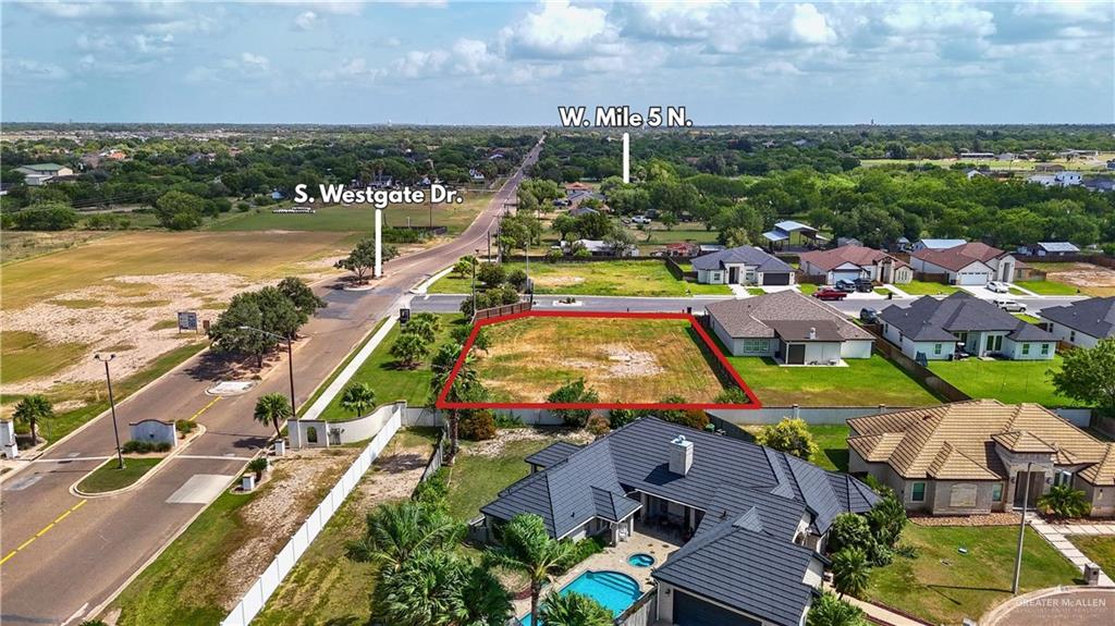 Photo 4 of 1613 Helen Drive