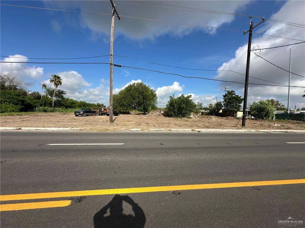 Photo 2 of 100 FM 1015 Road