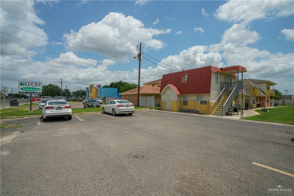 Photo 6 of 2911 and 2913 Veterans Boulevard