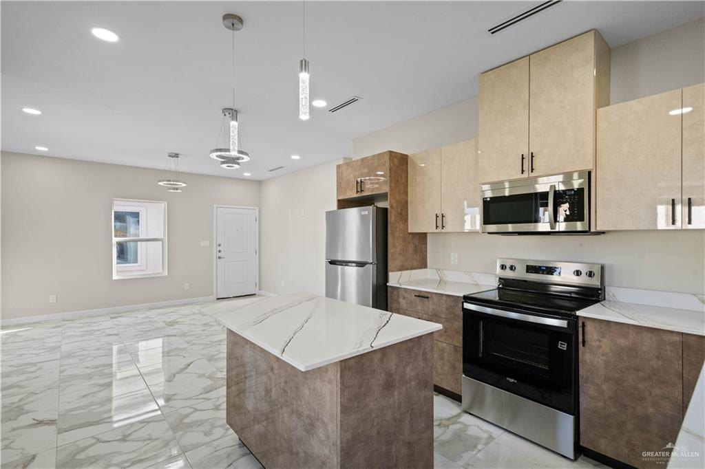 Photo 2 of 409 Onyx Avenue #1