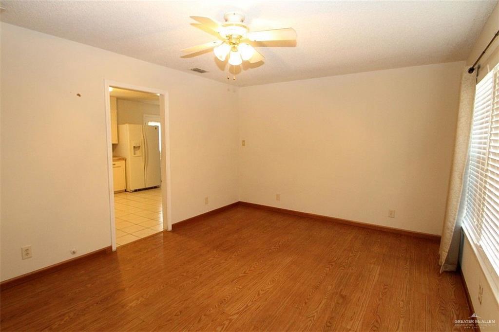 Photo 3 of 603 5th
