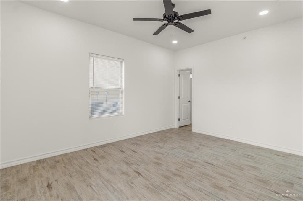 Photo 5 of 900 Redbud Avenue #16A4