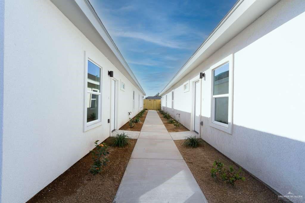 Photo 7 of 501 Emerald Avenue