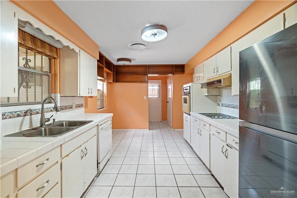 Photo 4 of 301 41st Street