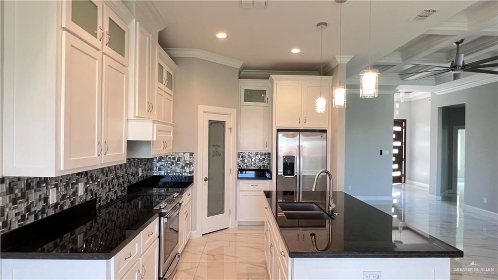 Photo 4 of 2603 Imperial Oaks Drive