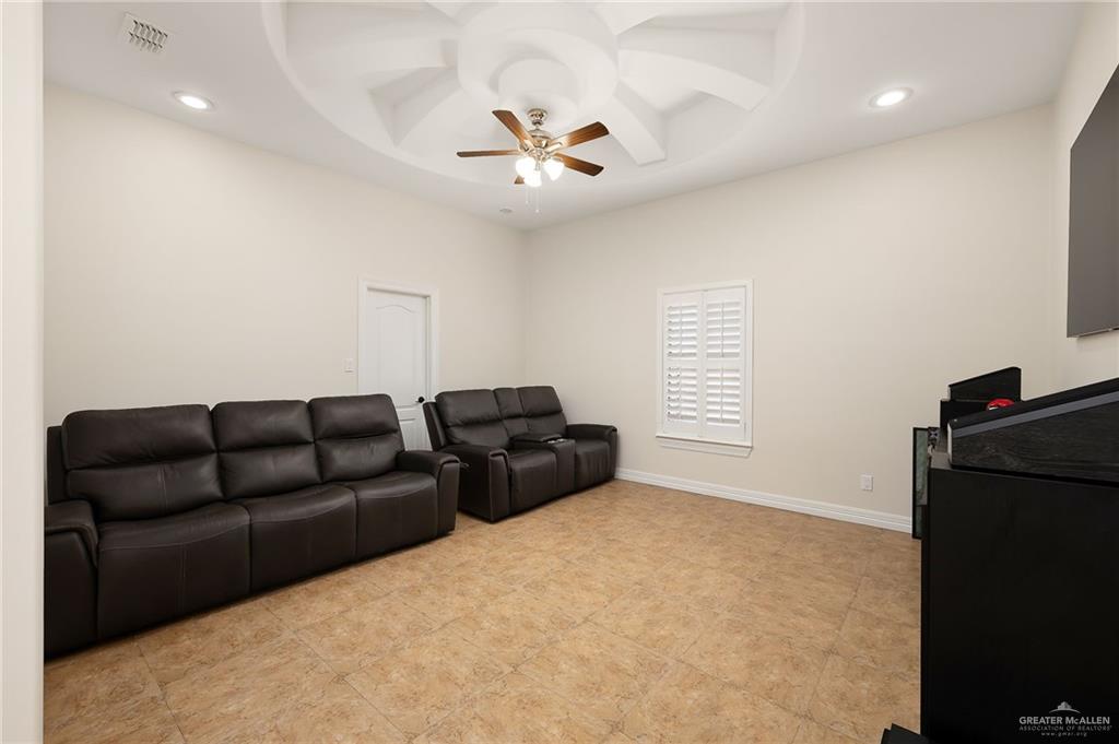 Photo 9 of 3102 Ginger Avenue