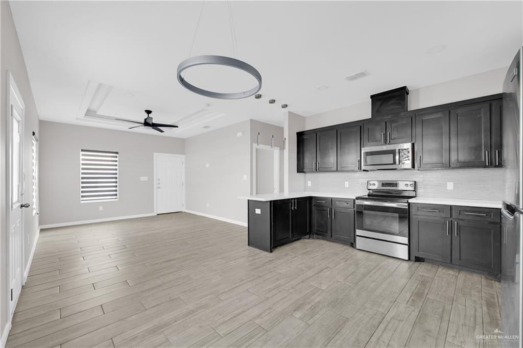 Photo 7 of 1700 Angelina Drive