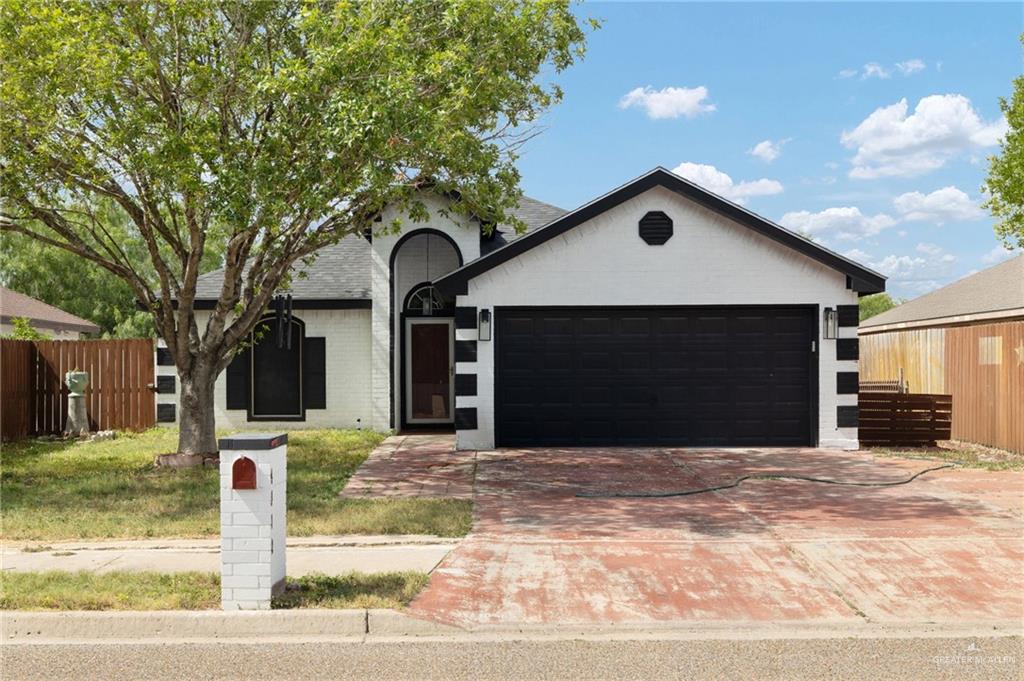 Photo 1 of 4412 Toucan Avenue, McAllen