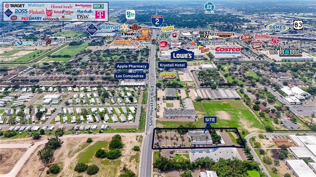 Photo 3 of 926 Sam Houston Boulevard