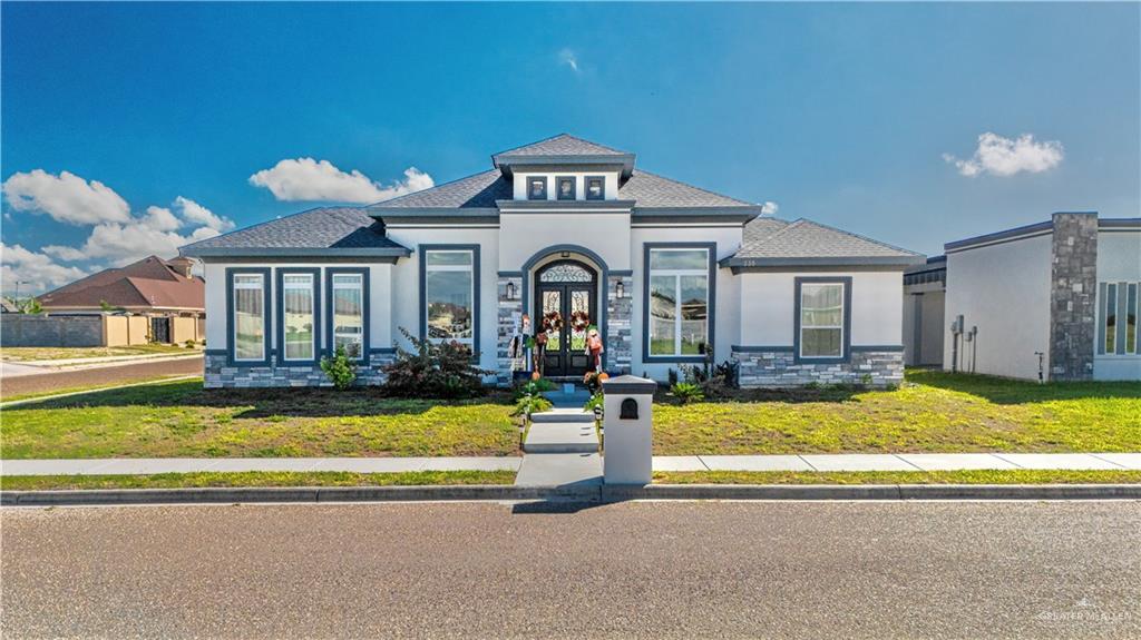 Photo 1 of 335 Sierra Drive, Rio Grande City