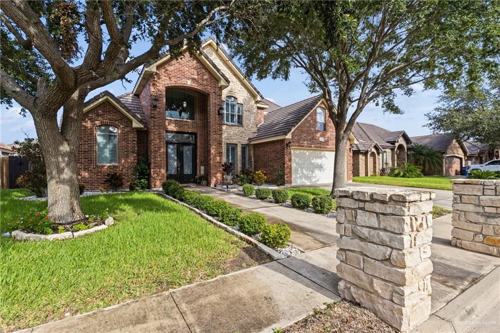 Photo 2 of 629 Sabal Avenue