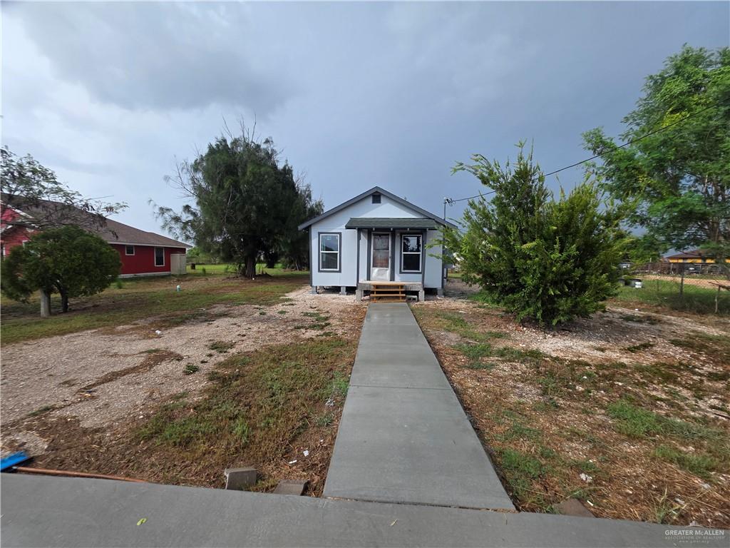 Photo 1 of 1722 Beech Avenue, Mercedes