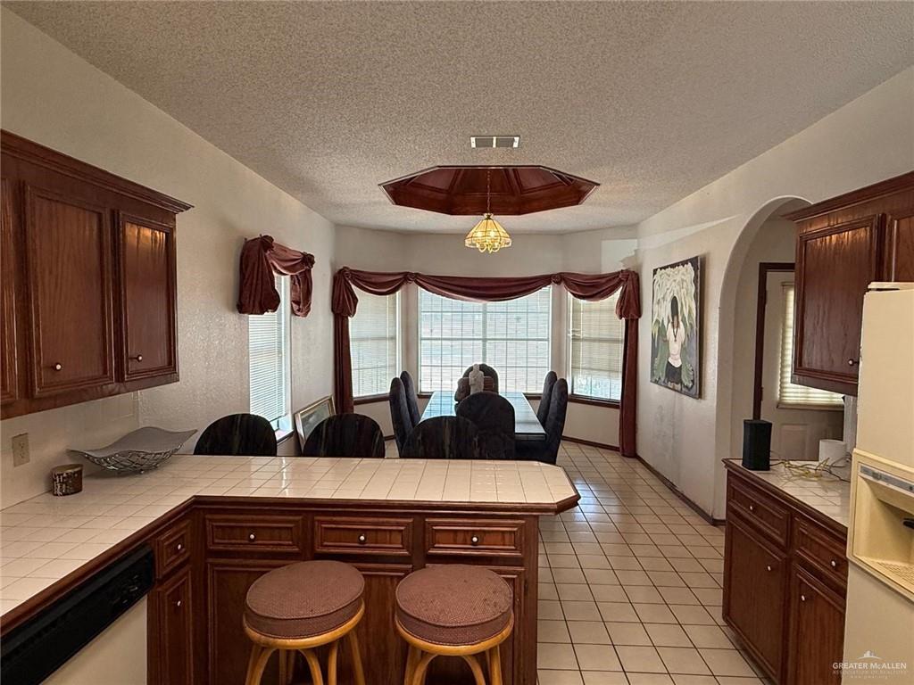 Photo 10 of 325 Ashley Drive