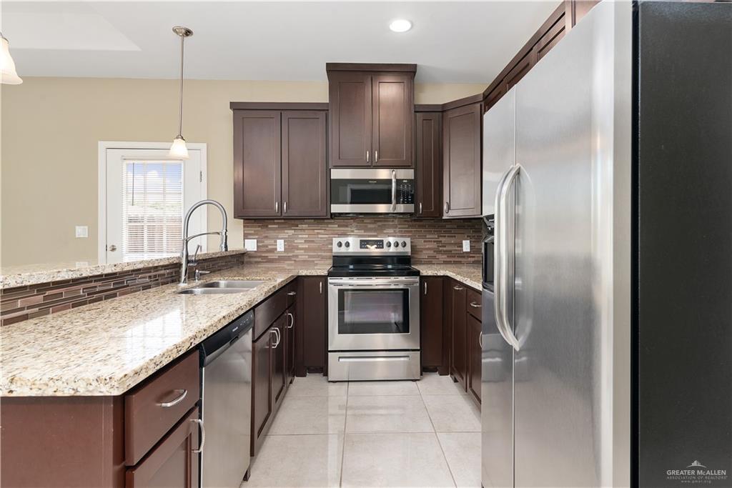 Photo 11 of 1209 Bodark Drive