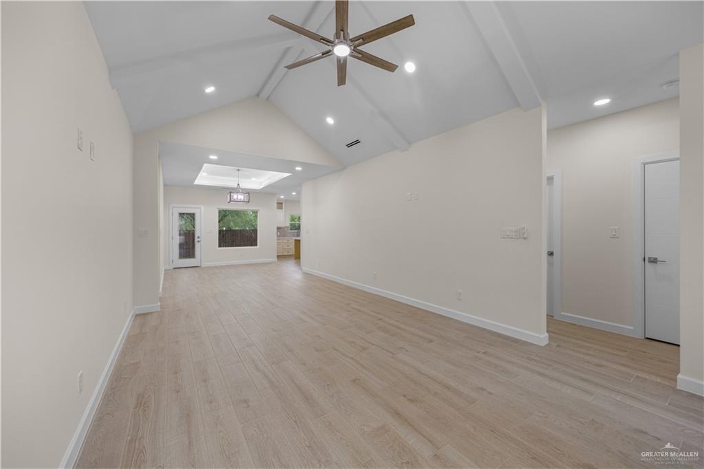 Photo 7 of 3701 Diamondhead Street