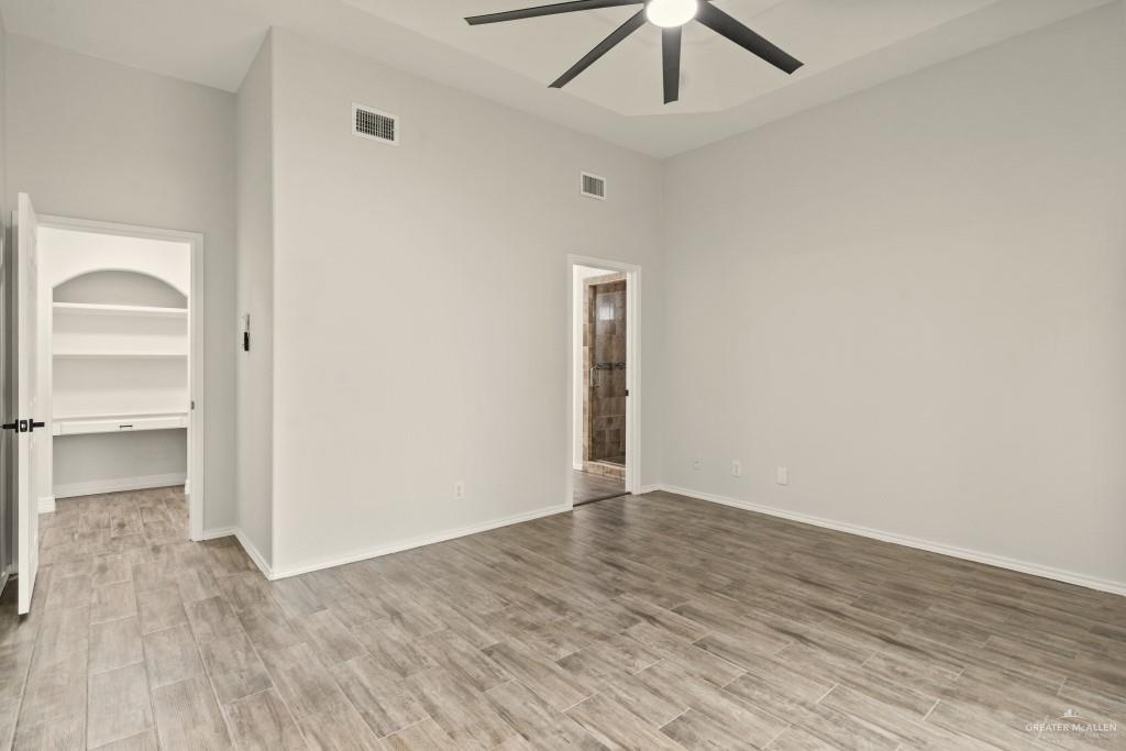 Photo 11 of 413 Los Cerritos Circle