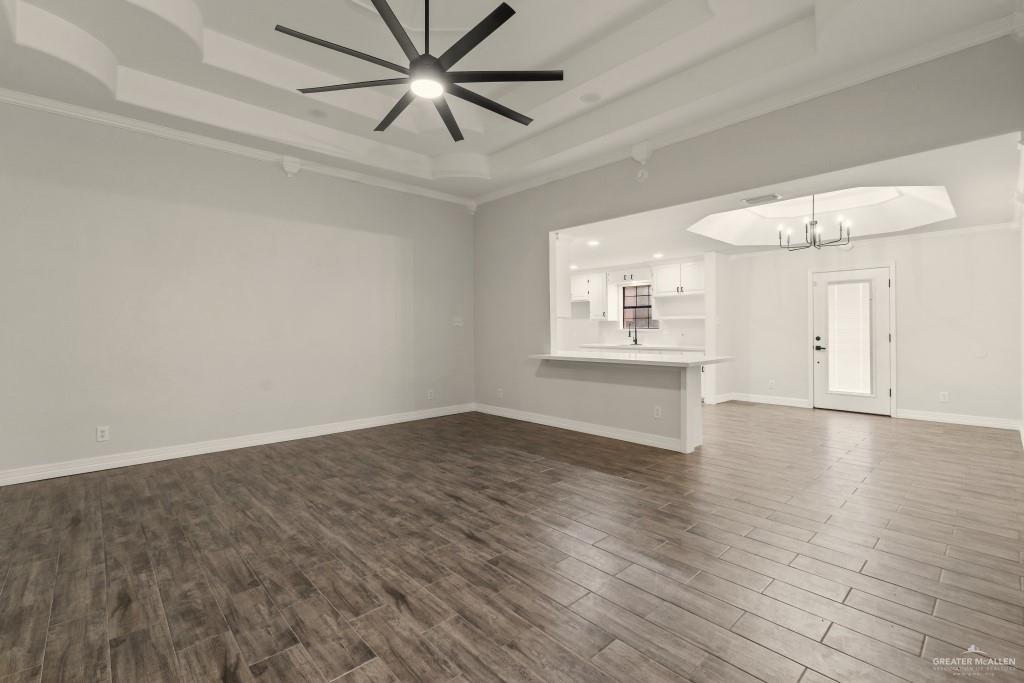 Photo 8 of 413 Los Cerritos Circle