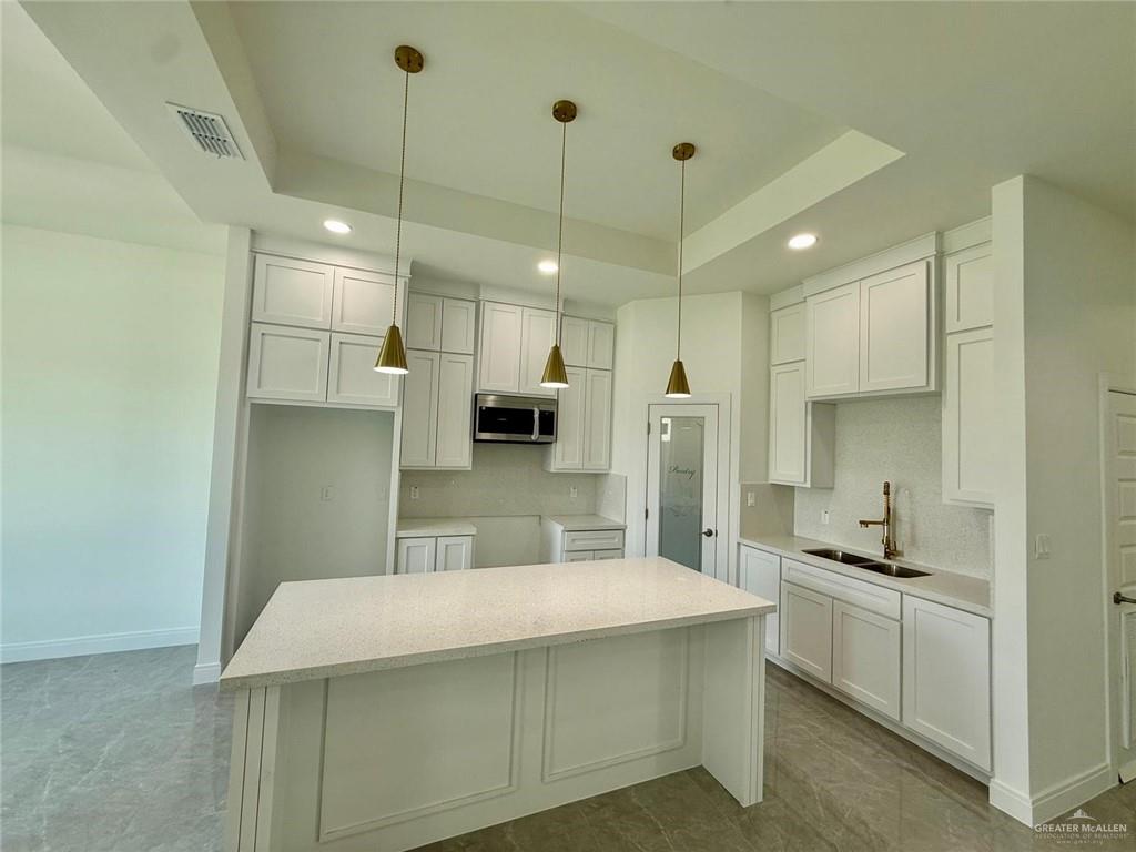Photo 4 of 421 12th Street