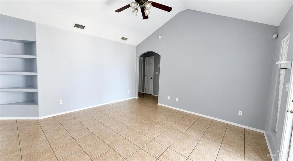 Photo 5 of 2607 Franklin Tree Avenue