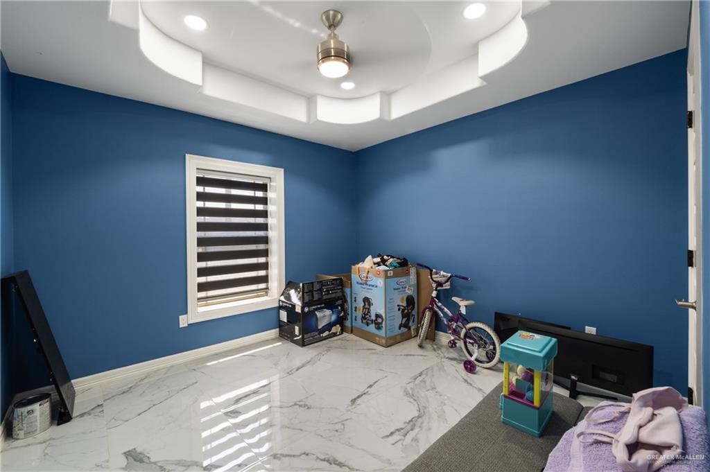 Photo 17 of 502 Casiano Street