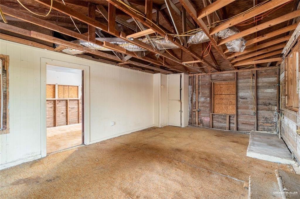 Photo 7 of 7908 Hackberry Street