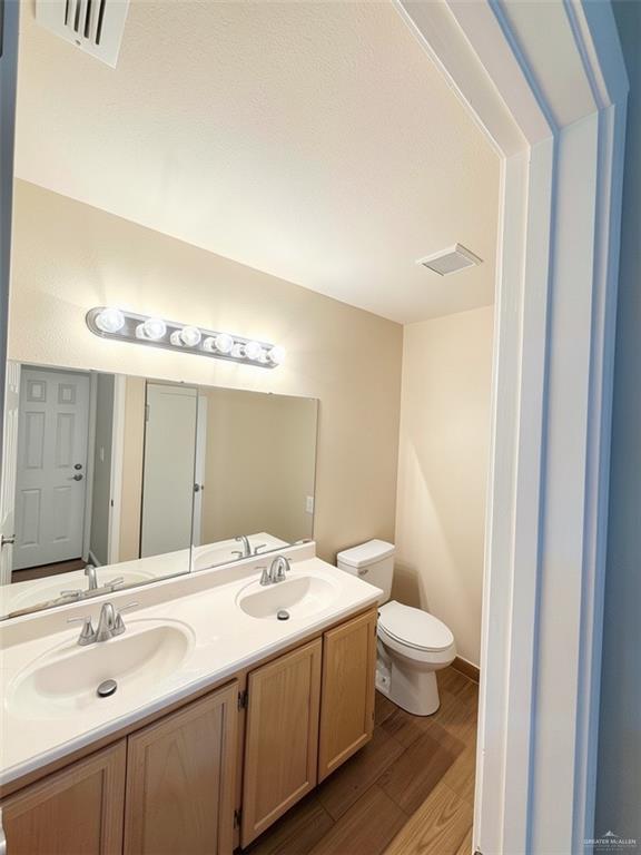 Photo 13 of 408 29th Street