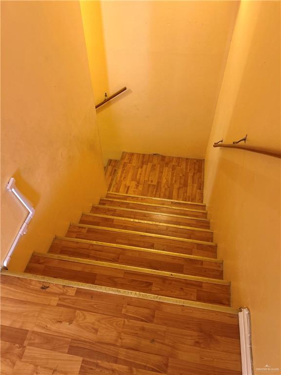Photo 9 of 713 Santa Rosa Avenue