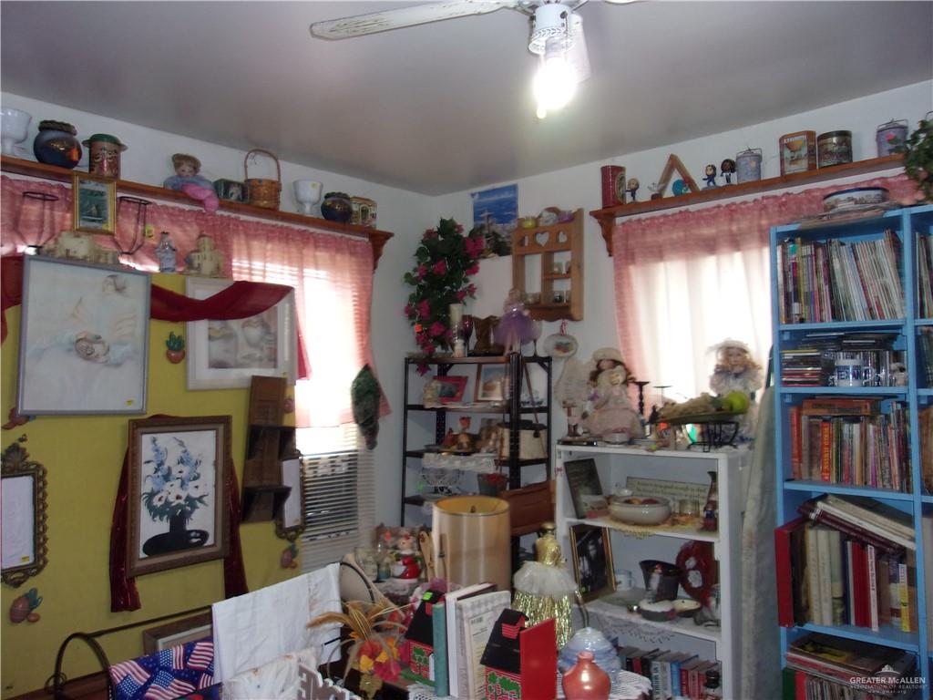 Photo 8 of 700 Doherty Avenue