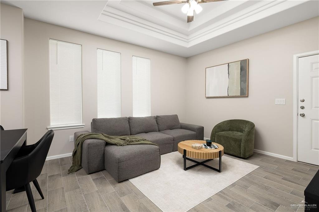 Photo 9 of 2504 Harrison Avenue #4
