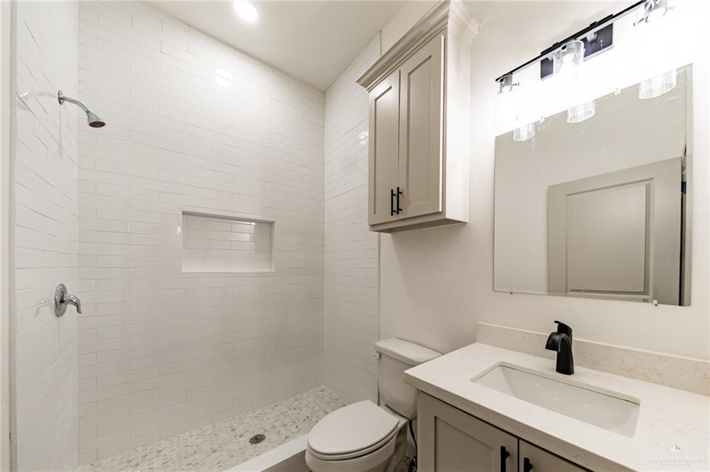 Photo 21 of 2316 Thornton Avenue