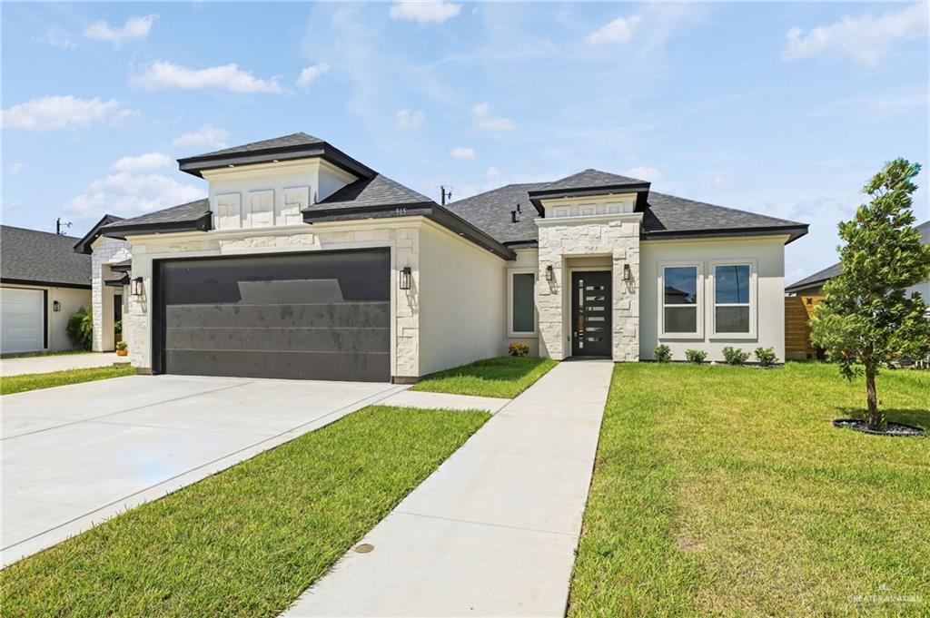 Photo 1 of 915 Edgewood Drive, Alton