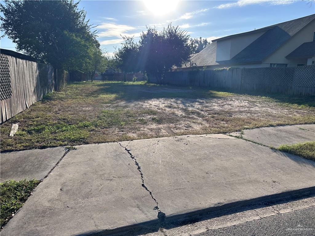 Photo 2 of 1108 27 1/2 Street
