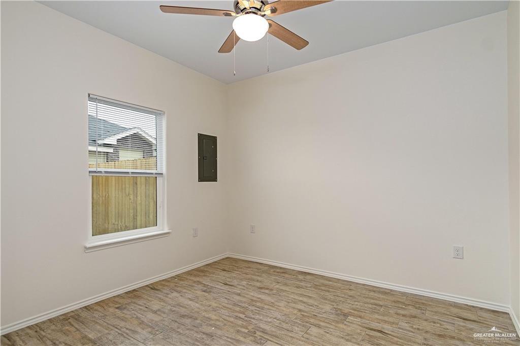 Photo 6 of 2210 Valley Circle