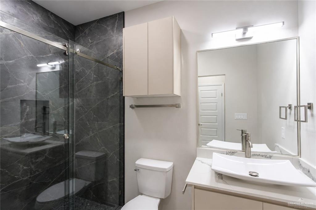 Photo 6 of 4309 Heron Avenue #2