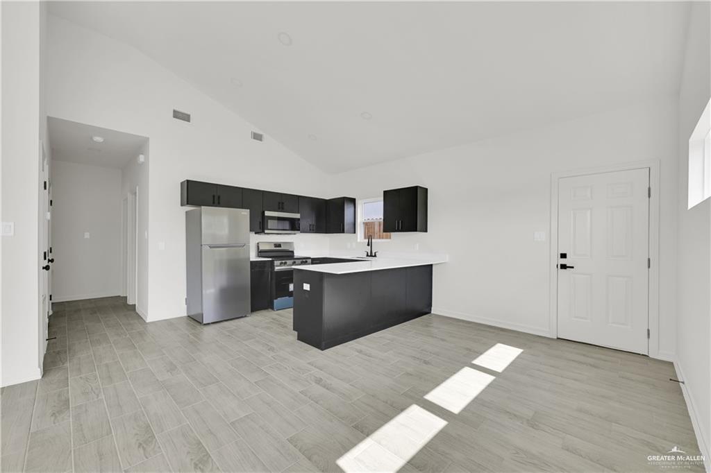 Photo 6 of 2612 Robin Street #Apt#2