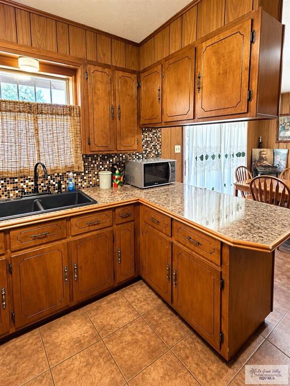 Photo 3 of 220 Chelo Drive