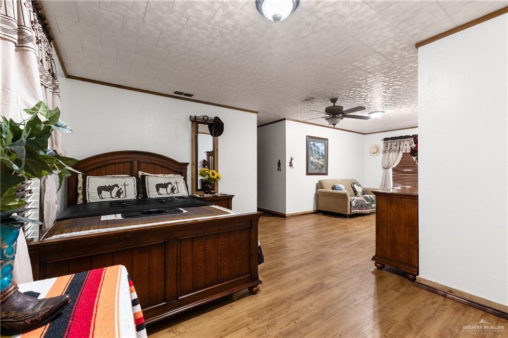 Photo 11 of 23124 FM 345